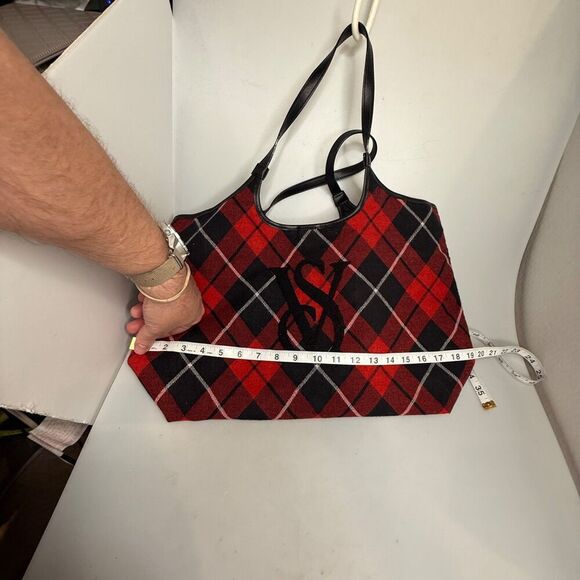 Victoria’s Secret Argyle Plaid Red Black Shopper Tote Bag VS Logo 15×11×5 - Picture 11 of 14